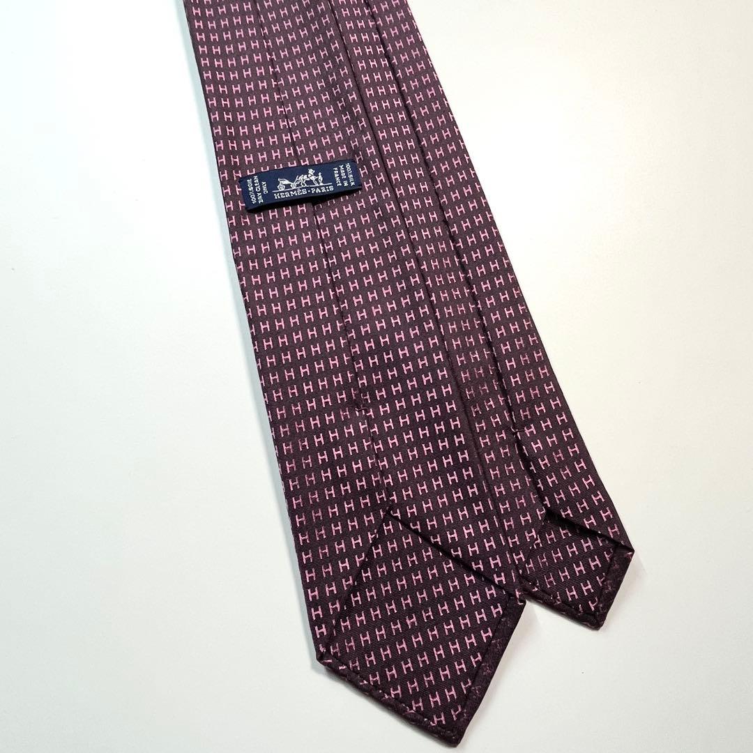 希少色✨美品✨HERMES エルメス　ネクタイ　ファソネH 総柄　高級シルク
