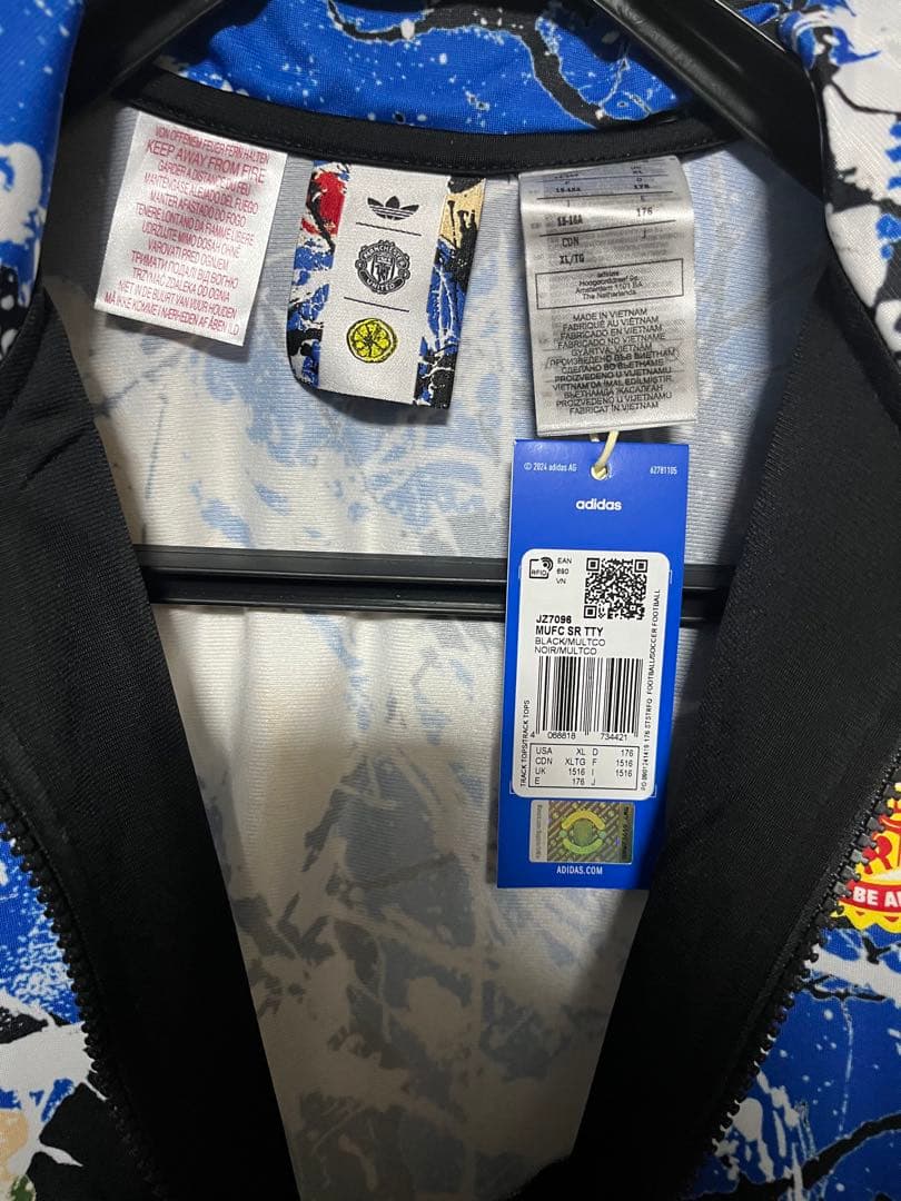 【日本未発売】adidas man u the stone roses ジャージ