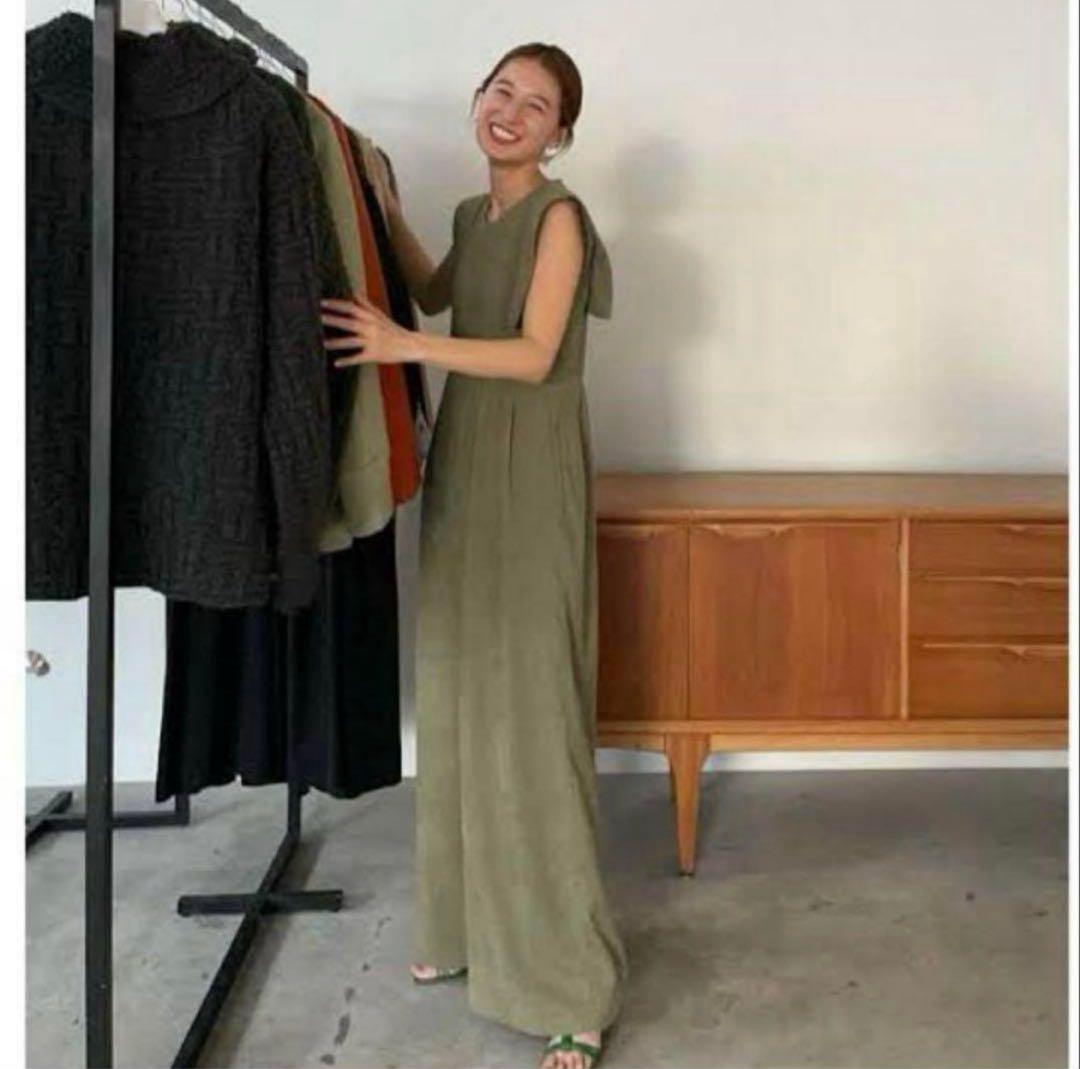 ✨美品✨クラネ　CLANE×田中みなみ　スクエアスリーブオールインワンMサイズ