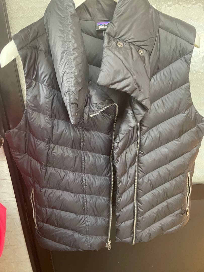 値下げ！patagonia ブラック ライダース ダウンベスト L