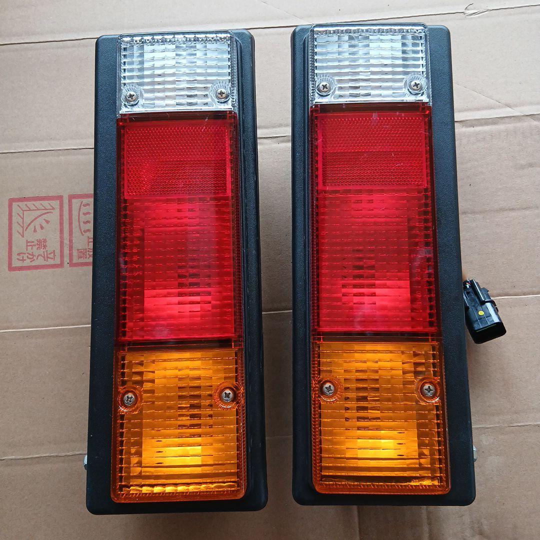 テールライト 赤 オレンジ 12V 左右セット　キャンター　テール