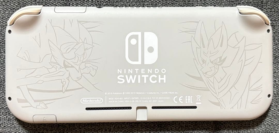 Nintendo Switch Lite ザシアン•ザマゼンタ　ポケモンデザイン
