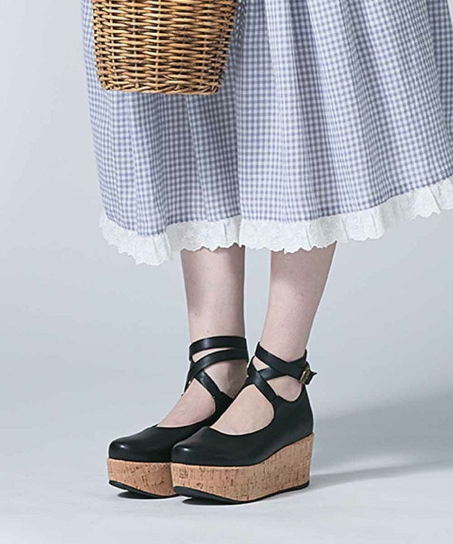 クロスストラップ 厚底パンプス 黒 M