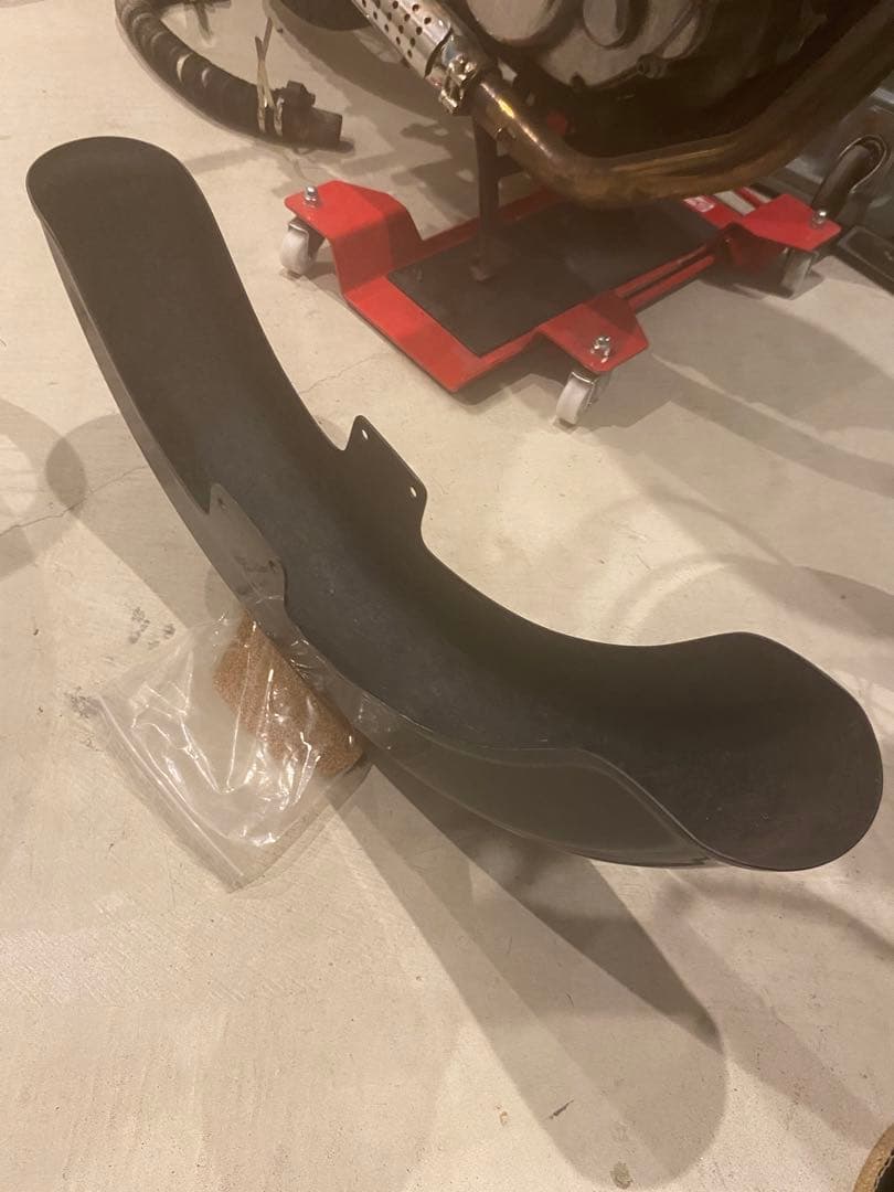 美品 シックデザイン クラシック フロントフェンダー フレア SR400/500