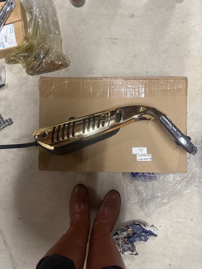 初代ゴールドモンキーZ50J マフラー