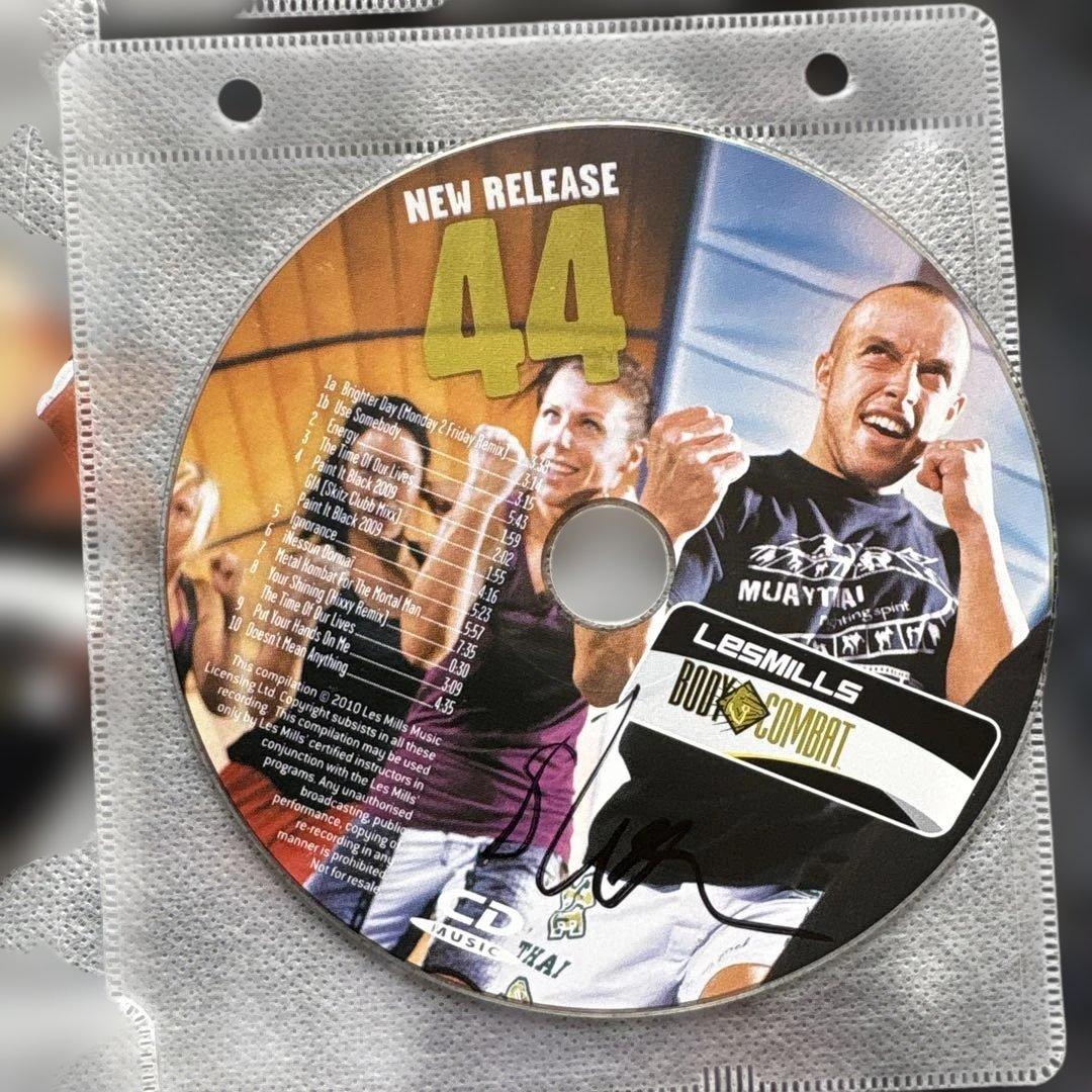 レズミルズ　ボディコンバット　30から51