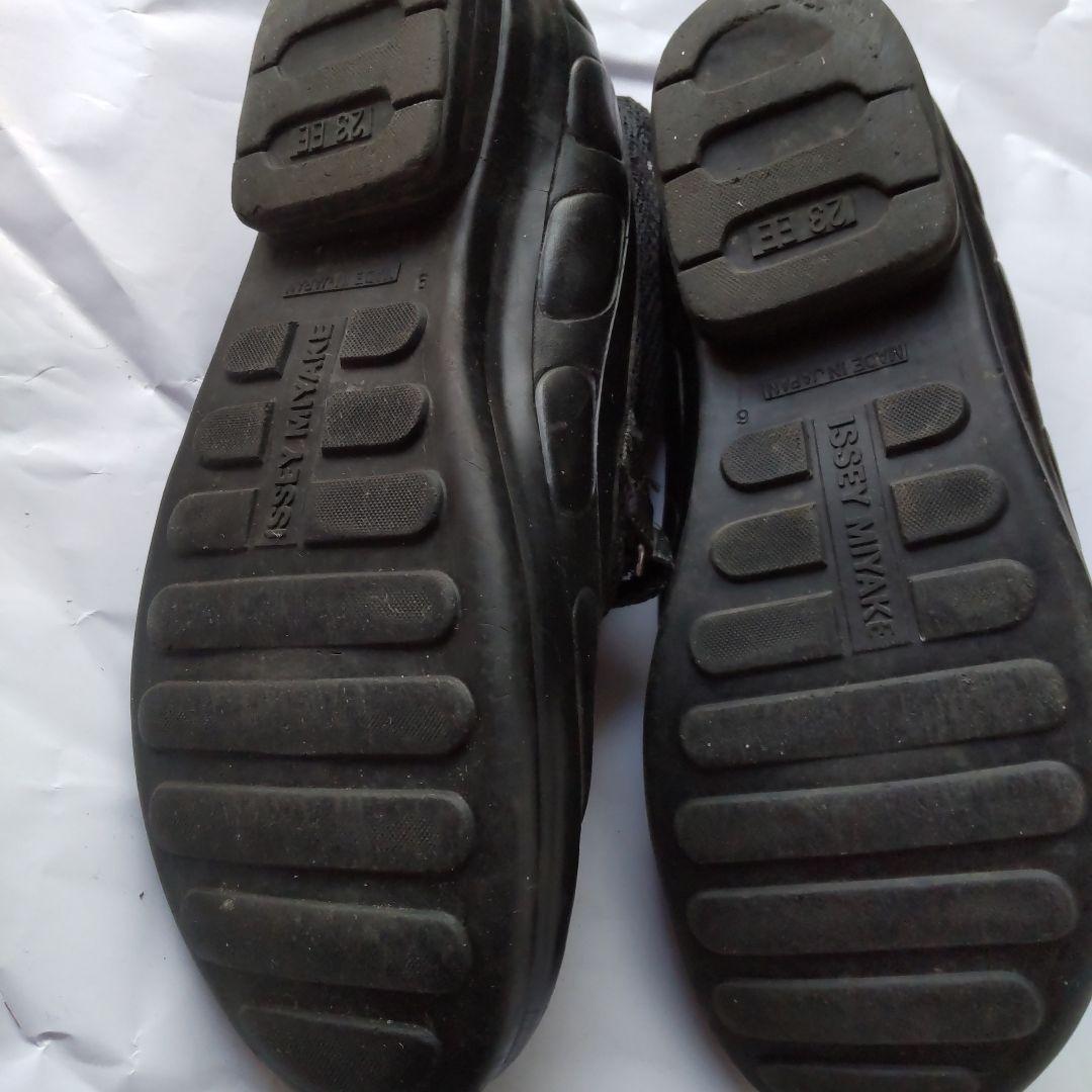 イッセイミヤケのシューズ