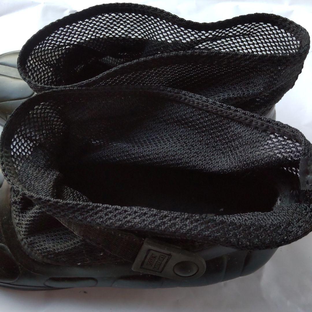 イッセイミヤケのシューズ