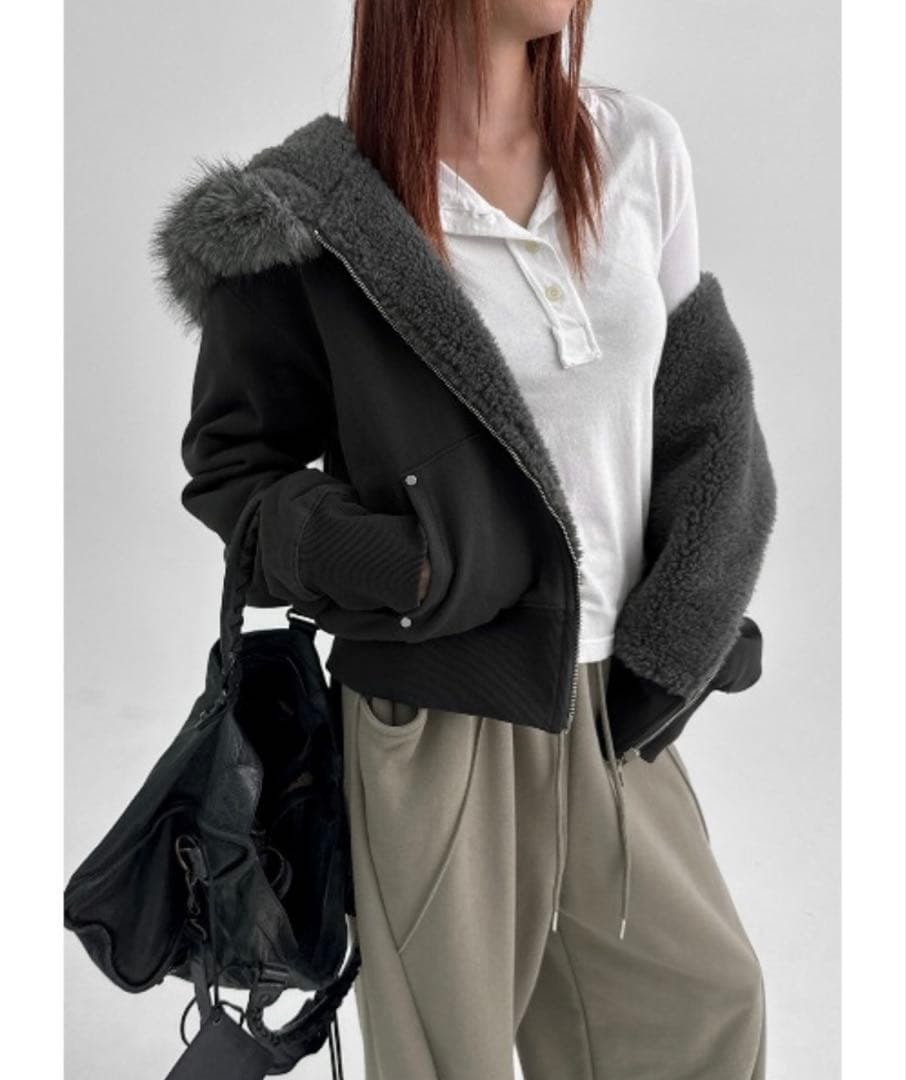 BLACKUP [MADE] エクシブファーフードジップアップ