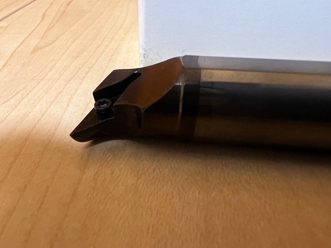 (新品) 住友(イケダロイ) 内径超硬バイト C16R-SVQBR1103-20