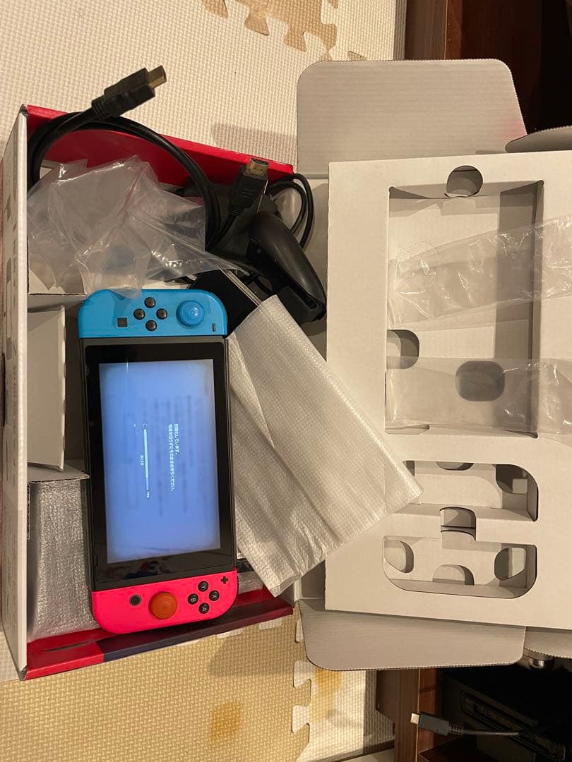 ル*ュ様 完品　Nintendo Switch 本体　バッテリー強化　付属品有り