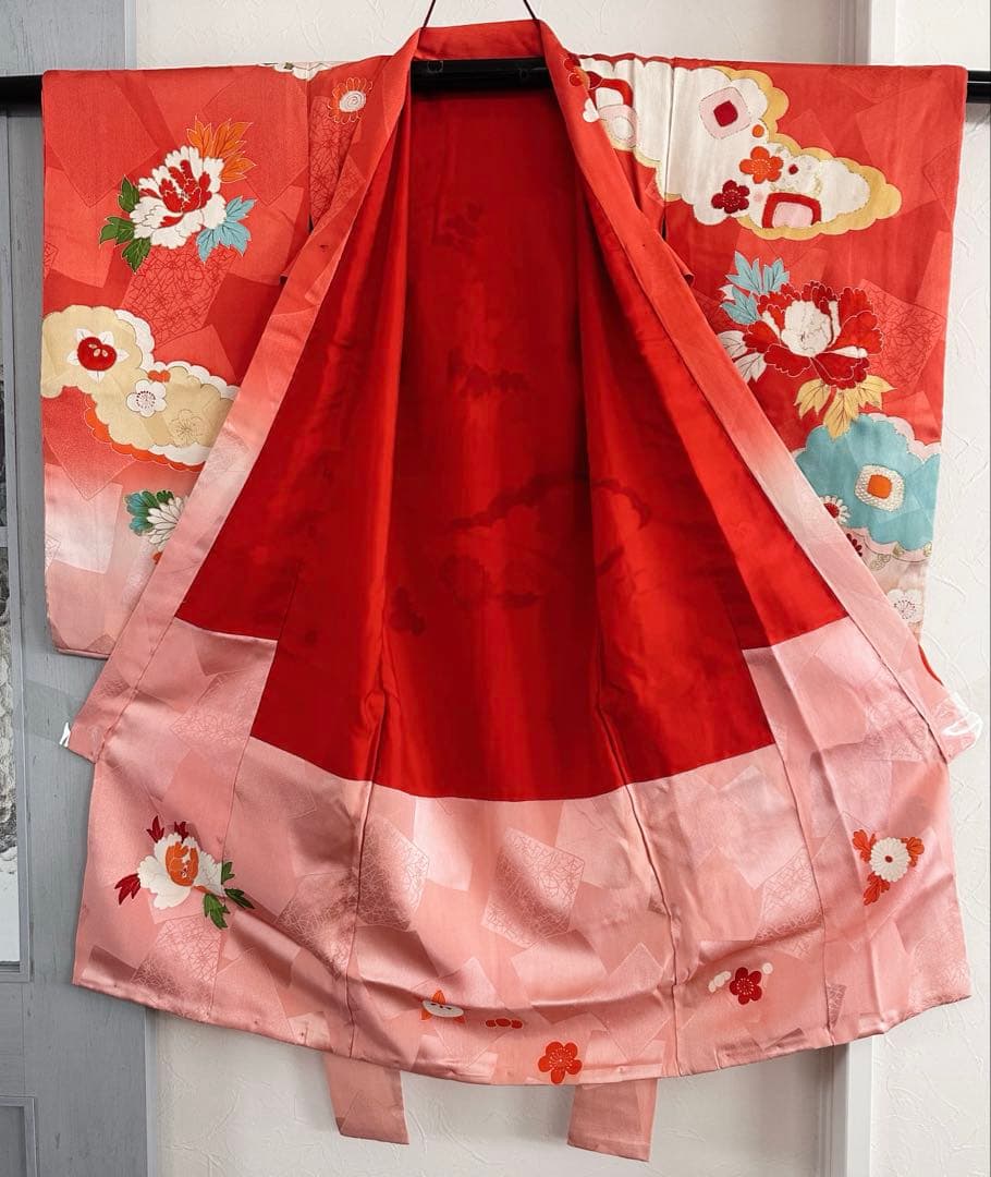 アンティーク 女児 お宮参り 祝い着 赤ピンクぼかし 金彩 金駒刺繍 長襦袢付き