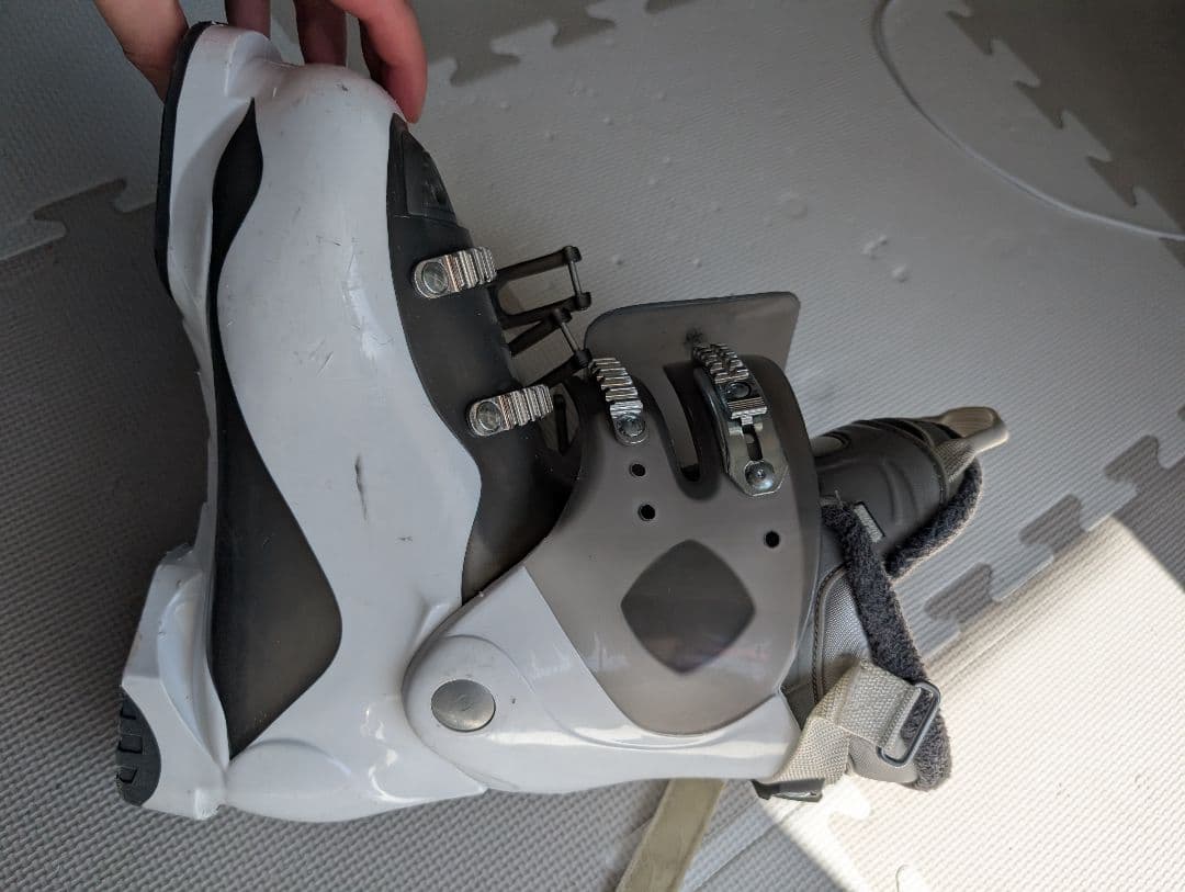 アトミックAtomic スキーブーツ SuperComfort 24.5/25