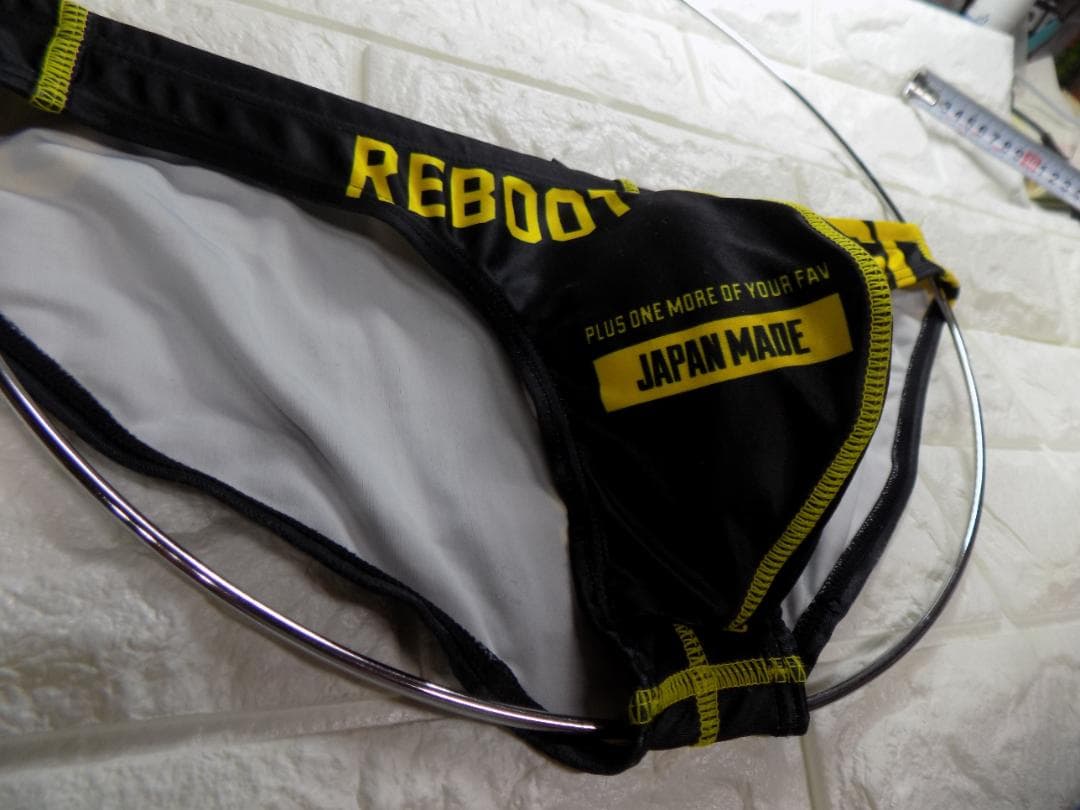 タカ様　REBOOT黒紺モッコリ　レアもの中古　Lサイズ2枚