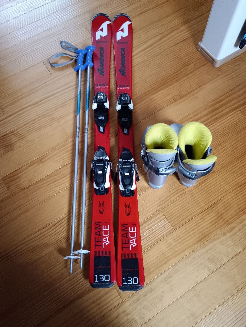 【専用】Nordica Team Race 130 スキー板とストックセット