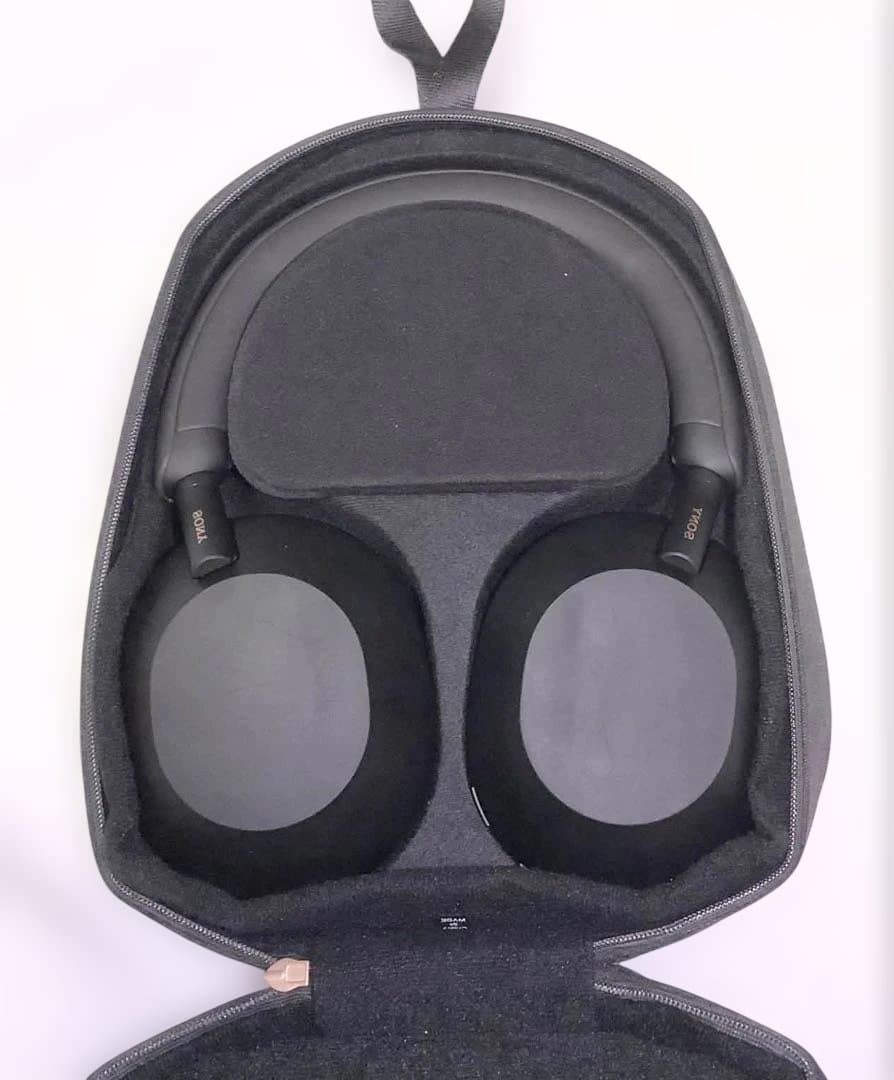 ヘッドホン Sony WH-1000XM5 Wireless Headphones