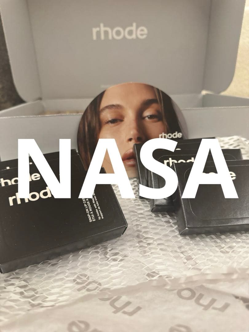 ラスト1点rhode snap-on lip case grey