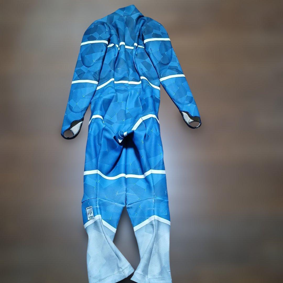 オンヨネ　スキー　ワンピース　Mサイズ