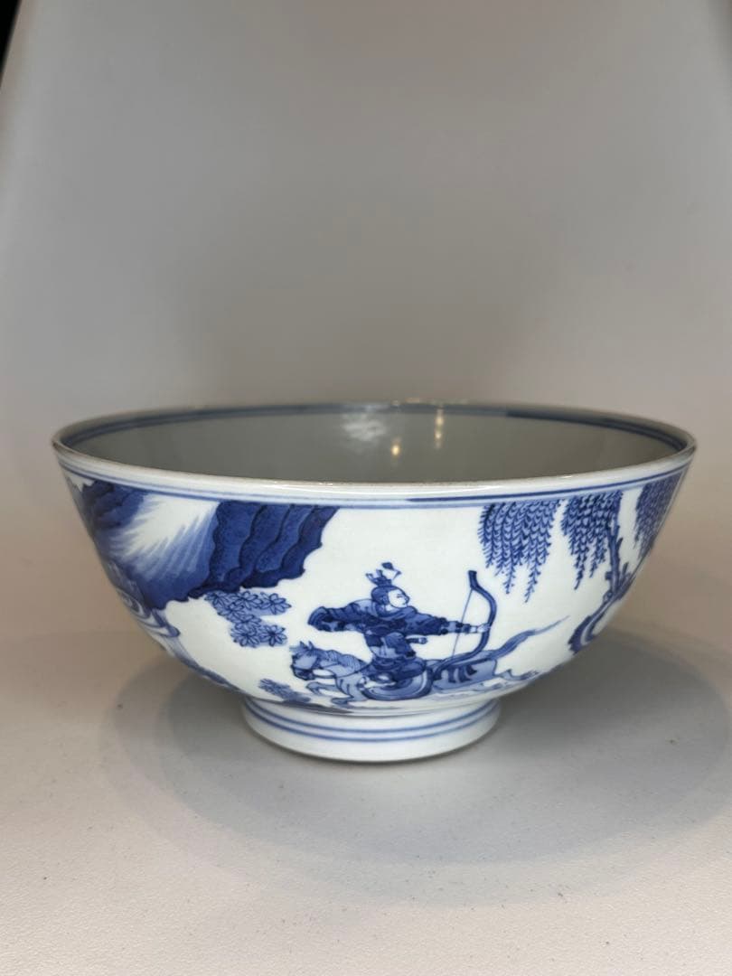 本mercy専用　中国清時代 大明成化年製青花染付狩猟図碗 古陶磁骨董品染め付け