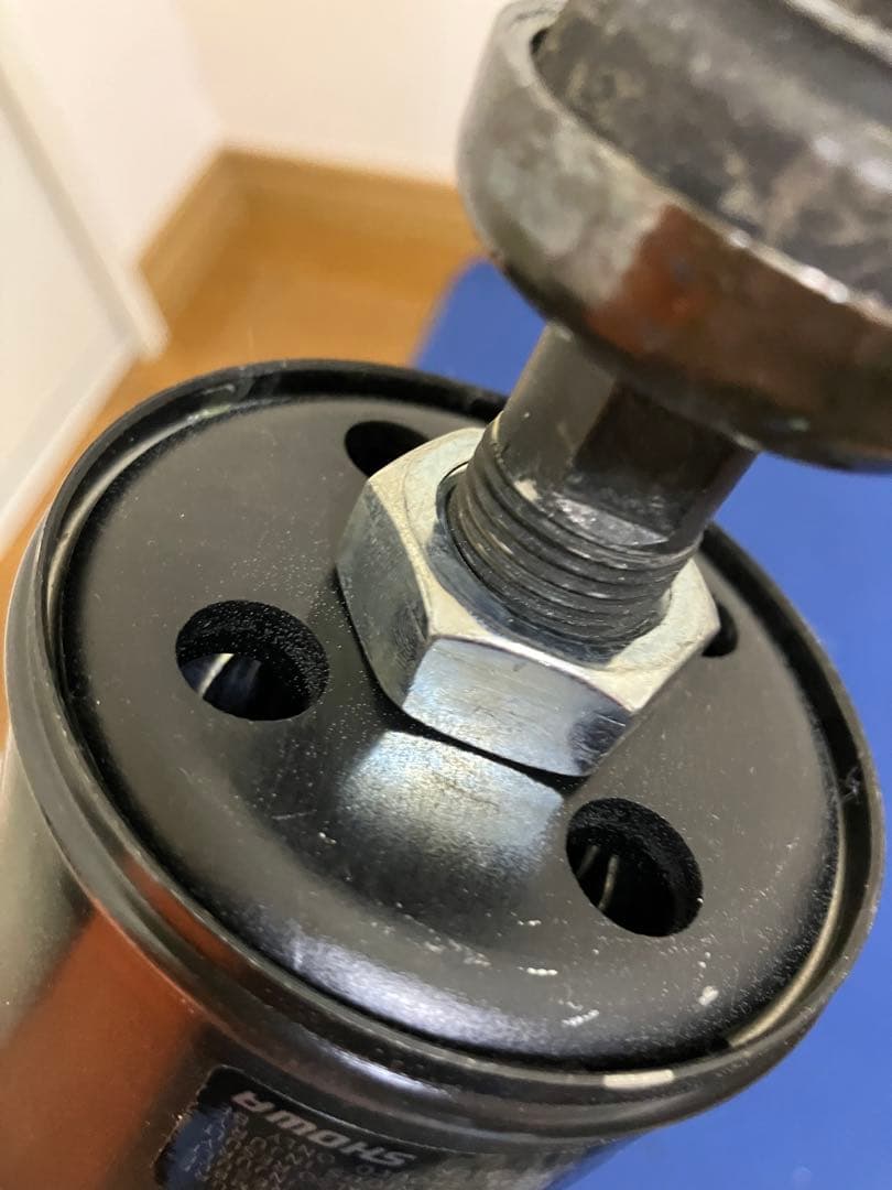 ハーレー　純正　ローダウンリアサス　リアサス　ソフテイル　新品　レア