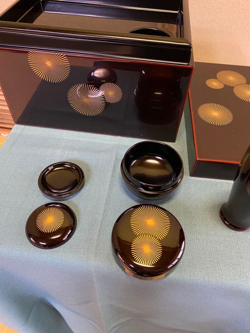 【本日限定】茶道具/茶箱 唐松蒔絵 利休茶箱 溜真塗り 唐松紋 工芸品 美品