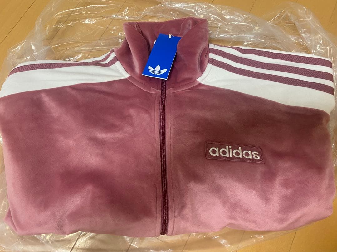 XL 新品adidas W ADIBREAK VELOUR TT 重盛さと美