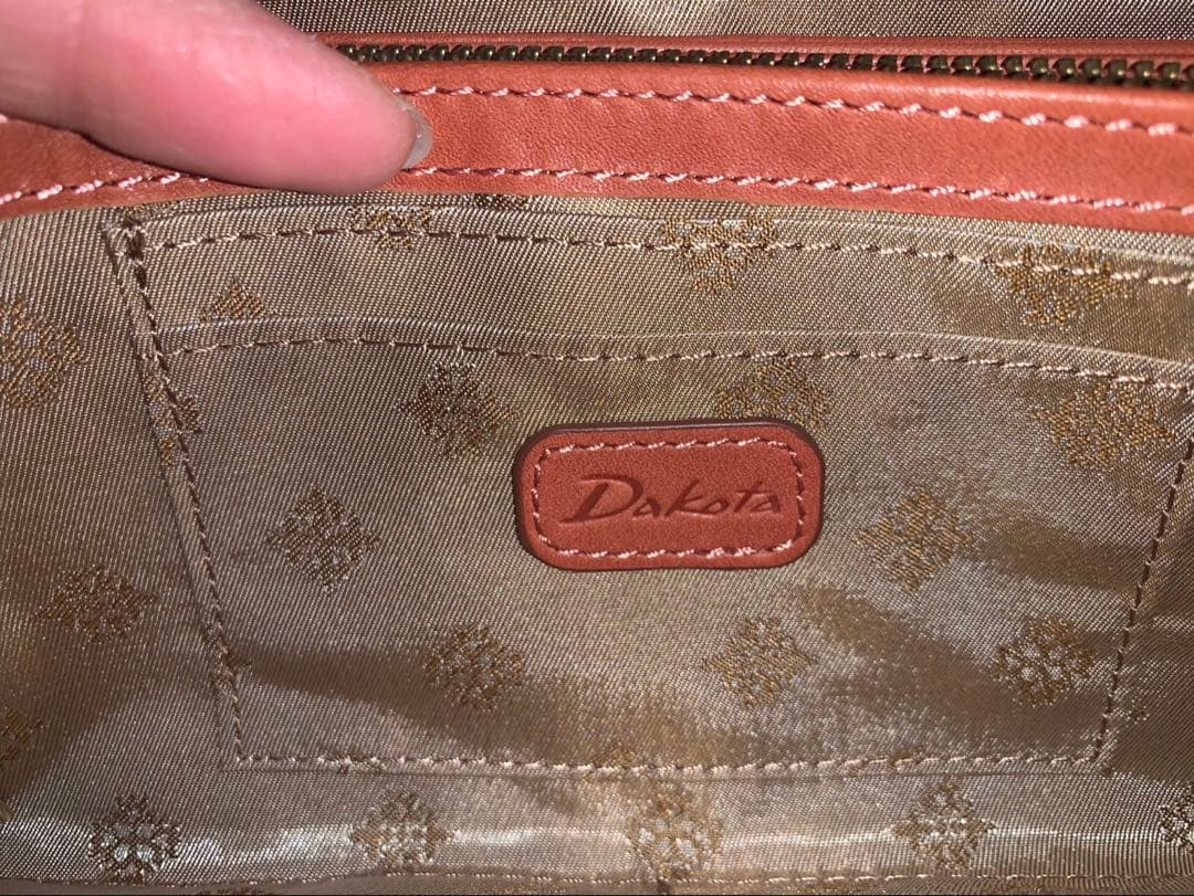 ダコタ ラウンド長財布 カバロ イタリア製牛革　馬柄