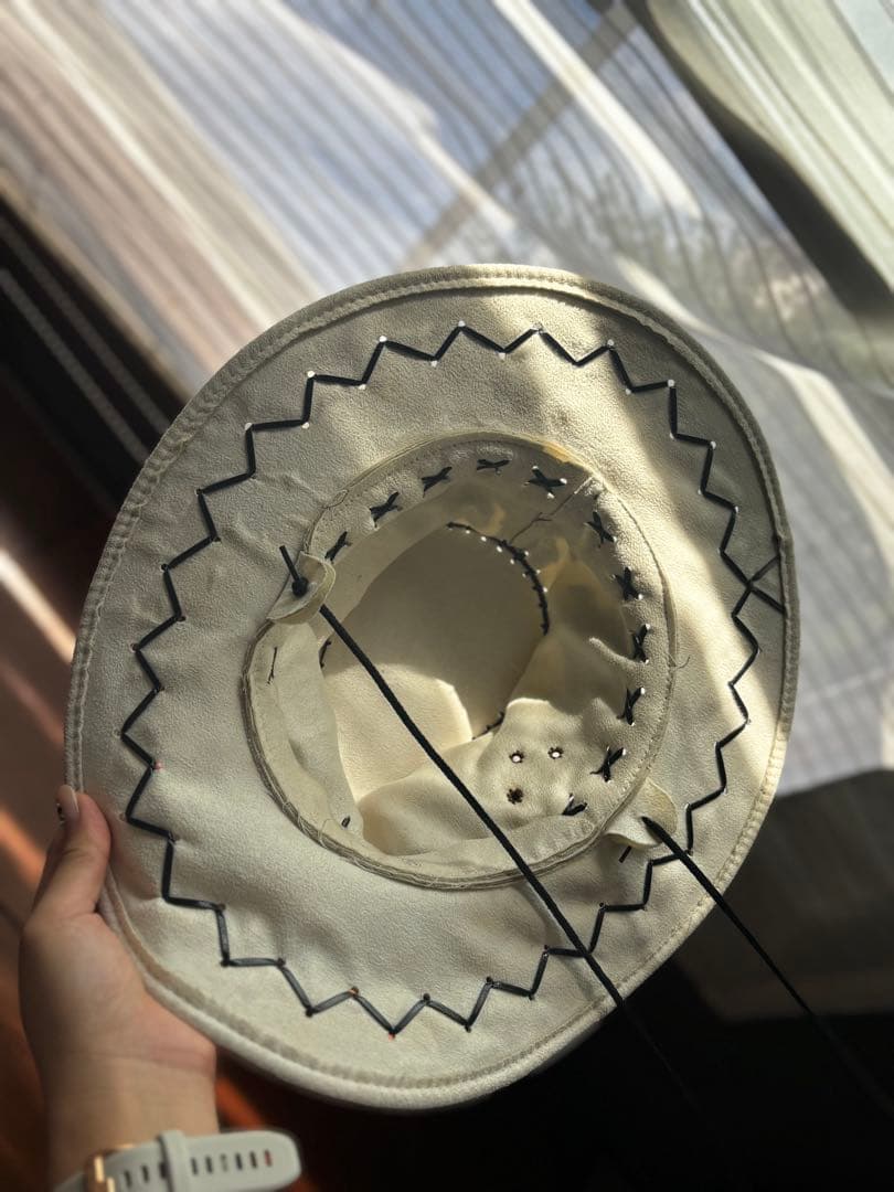 猪木氏の直筆サイン　カウボーイハット