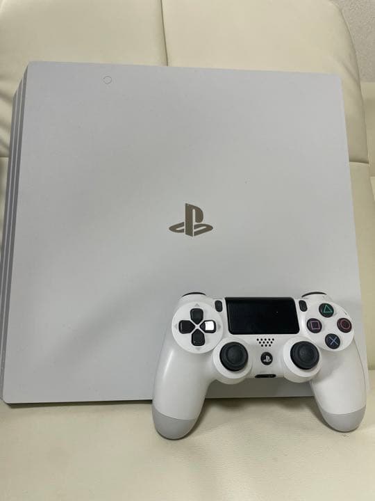 PS4プロ/ヘッドフォンA10/KOORUIゲーミングモニタ24インチ