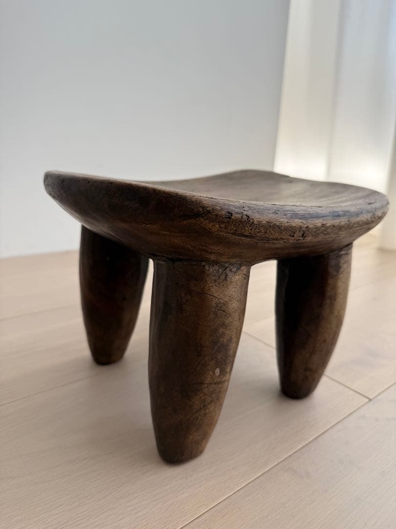 じ*ん様 ライトイヤーズ　アフリカ　スツール　LIGHTYEARS TUTSI