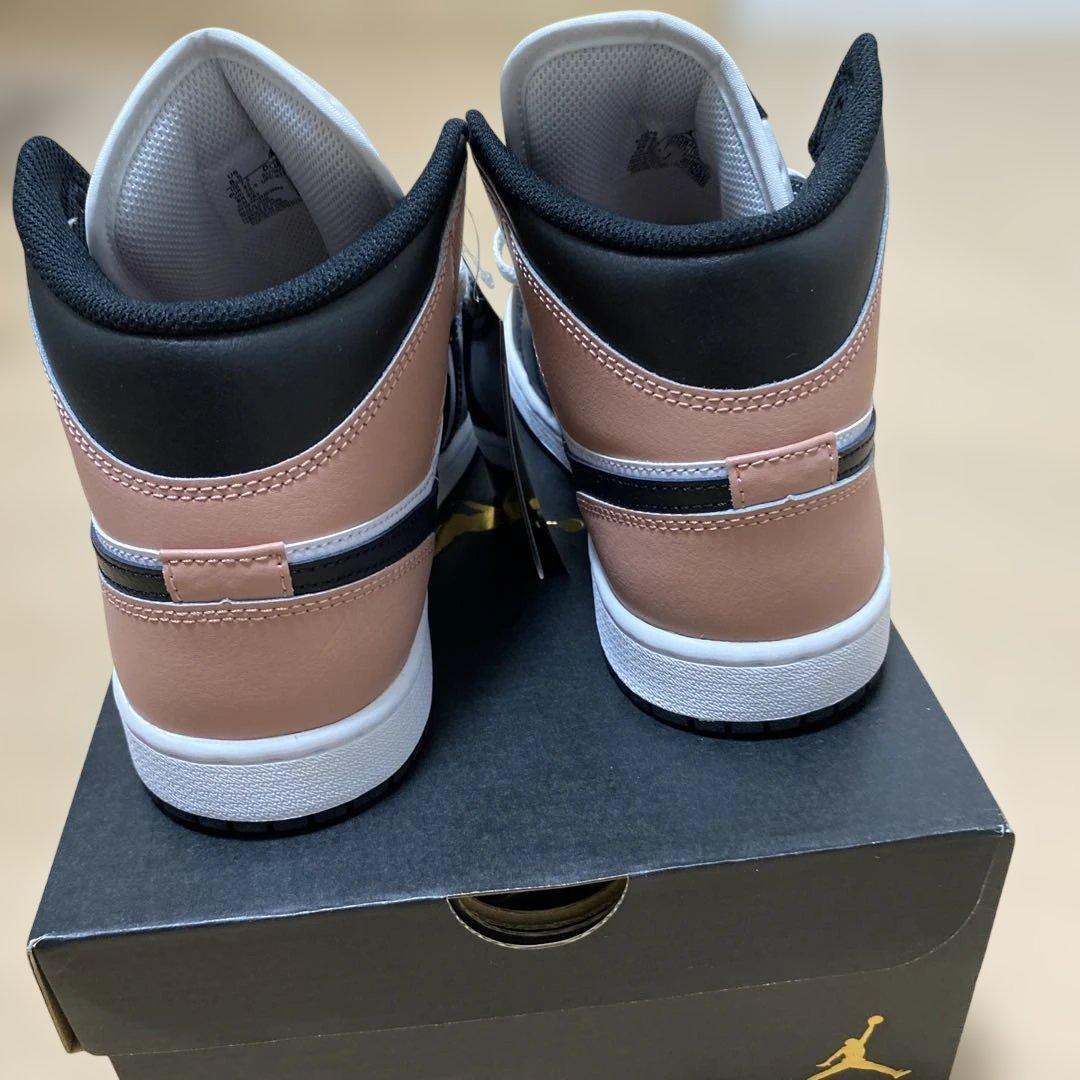 【新品未使用】Nike Air Jordan 1 ブラック/ホワイト/ピンク