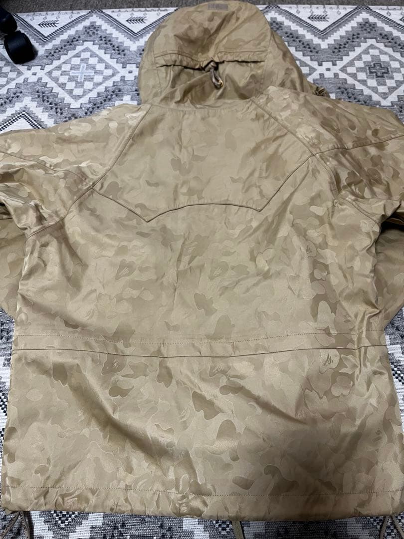 APE レディース　マウンテンパーカー