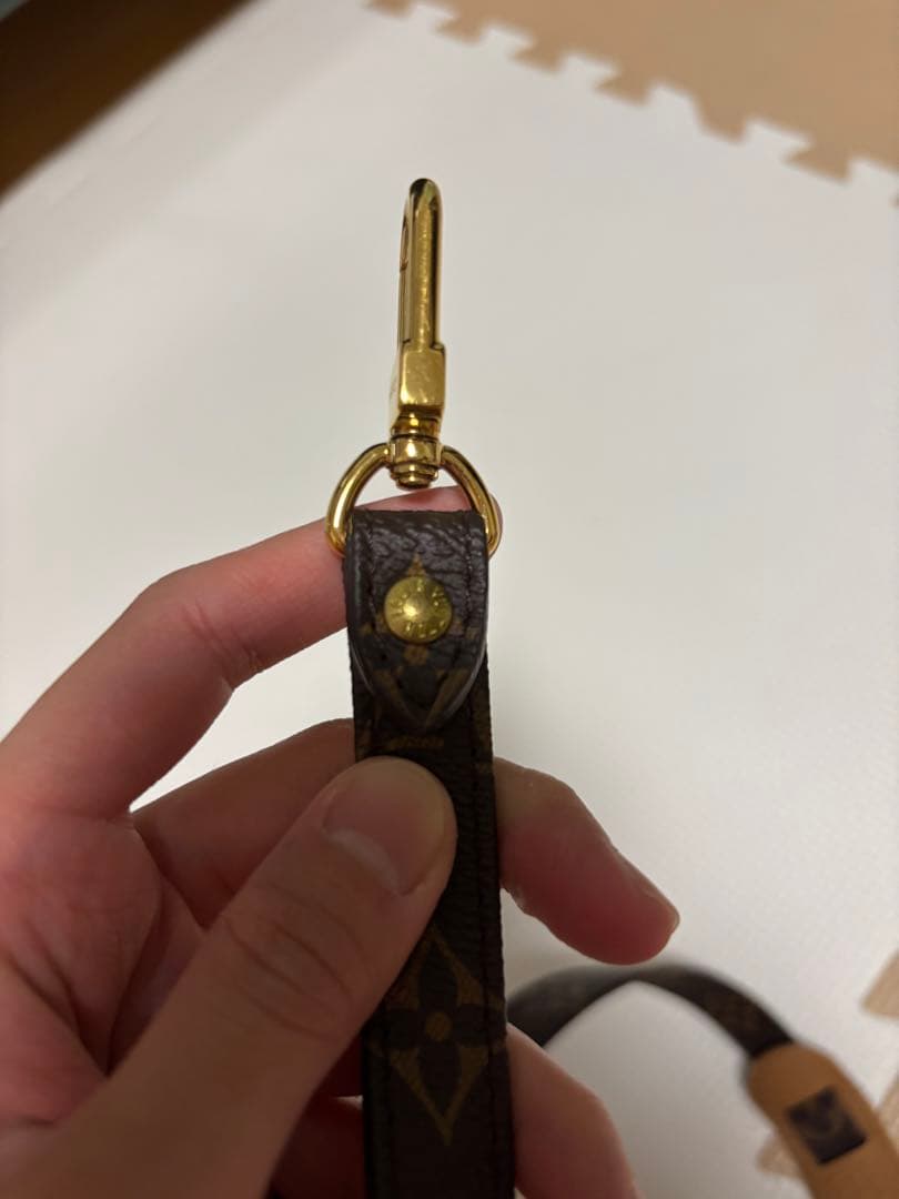 12／26日まで　Louis Vuitton モノグラム レザー ストラップ