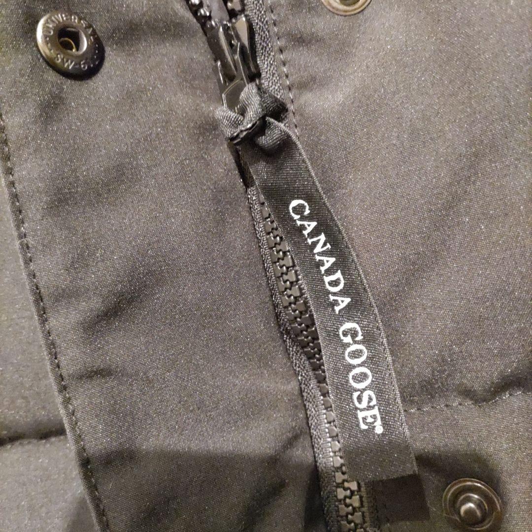 【値下げ】国内正規品 カナダグース ダウンベスト 2832L