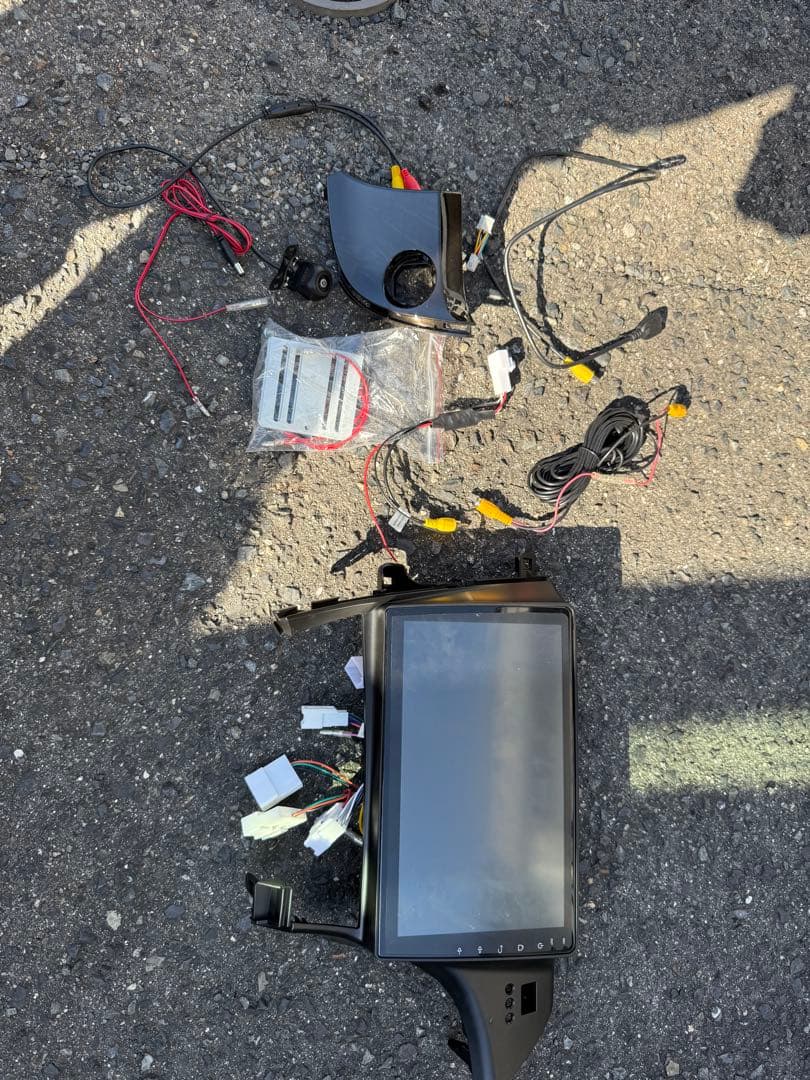 多機能カーナビ Bluetooth FMラジオ　カーステレオ　プリウス30前期