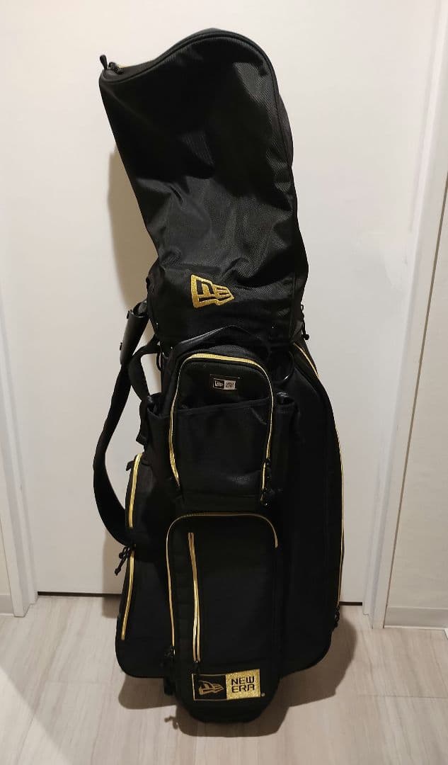 New Era キャディバッグ ブラック/ゴールド