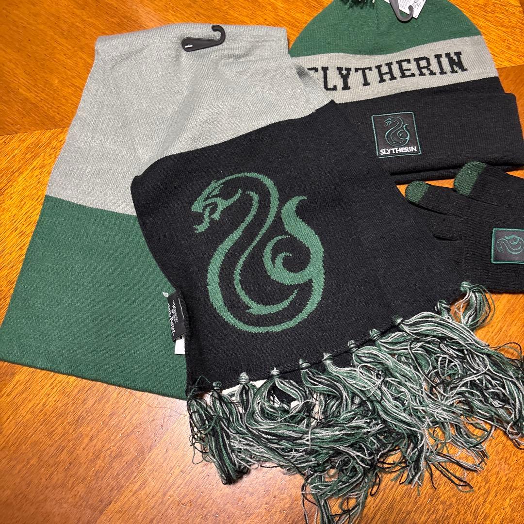 新品　ハリーポッター　ハリポタ　フロリダ　ユニバーサル　ニット帽　マフラー　手袋