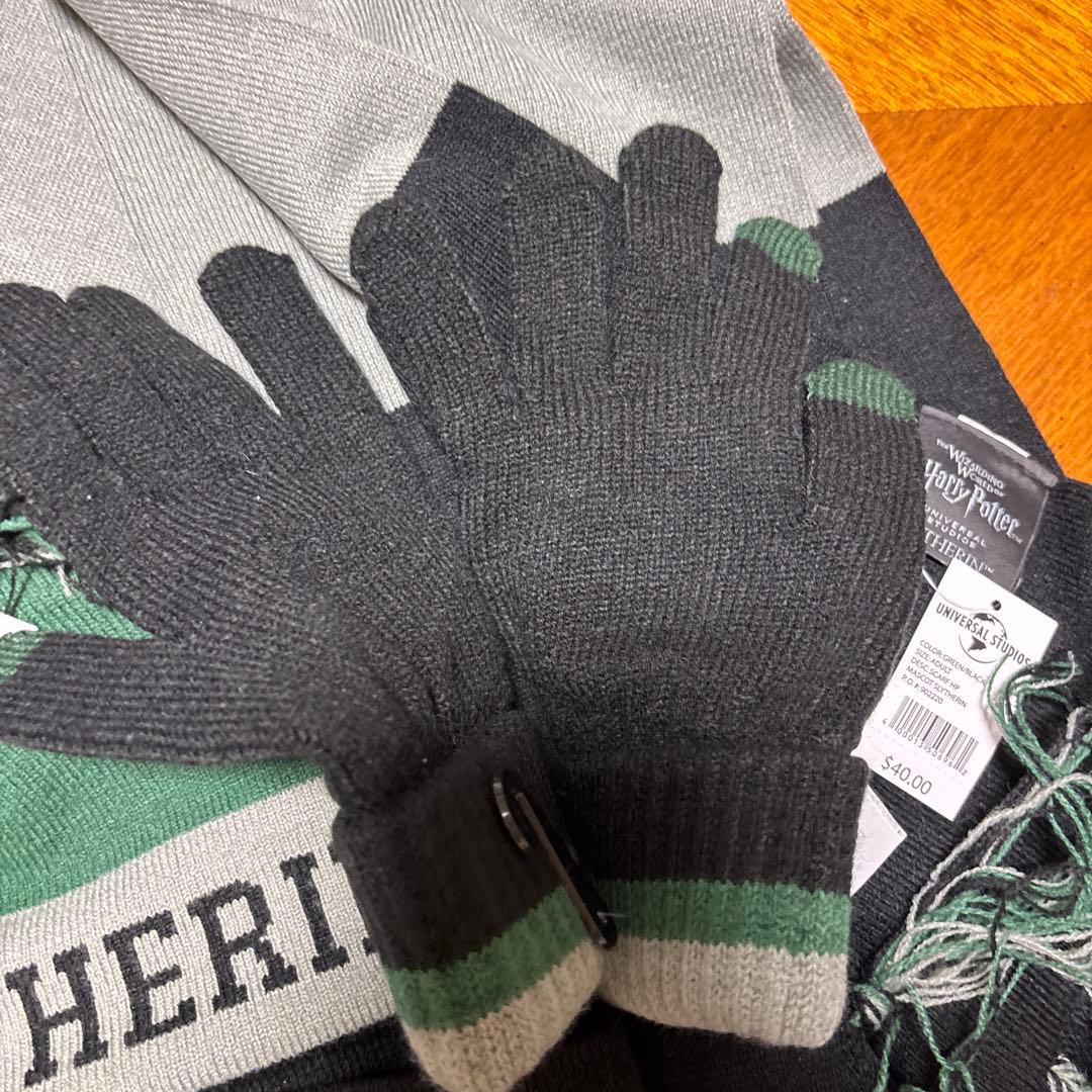 新品　ハリーポッター　ハリポタ　フロリダ　ユニバーサル　ニット帽　マフラー　手袋