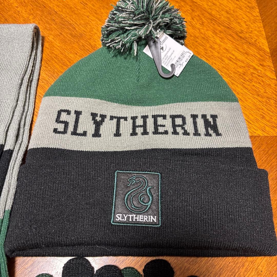 新品　ハリーポッター　ハリポタ　フロリダ　ユニバーサル　ニット帽　マフラー　手袋