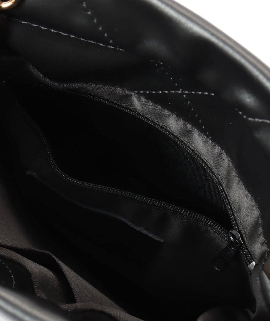 【AULENTTV/オウレンティ】QUILTING バッグ