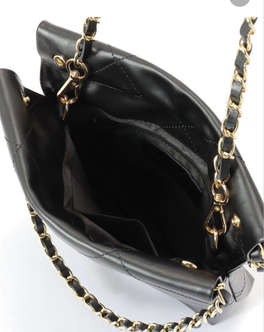 【AULENTTV/オウレンティ】QUILTING バッグ