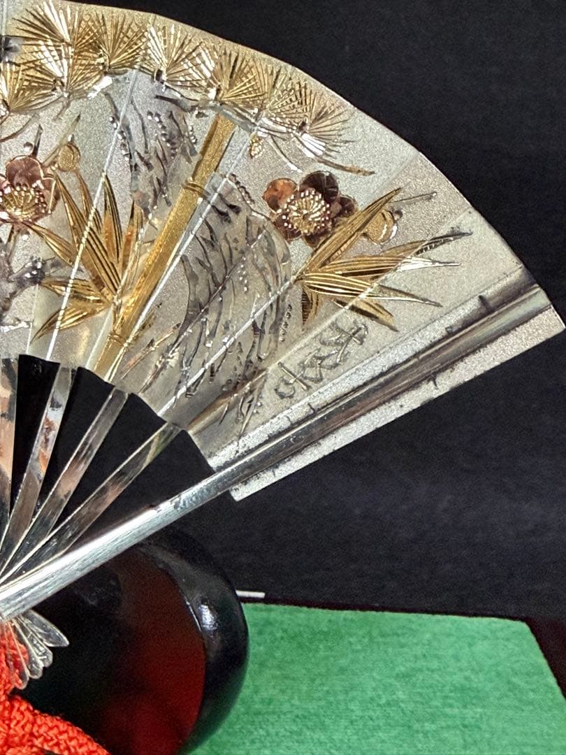 伝統工芸士・武比古氏による純銀製の扇子