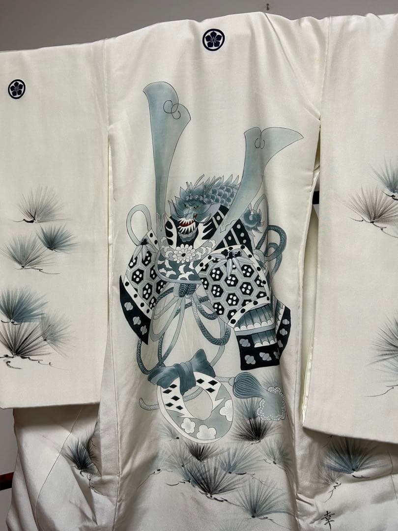 男の子用お祝い着★お宮参り、七五三に◎お正月用にも◎　迫力の鷹　美品白地グレー系