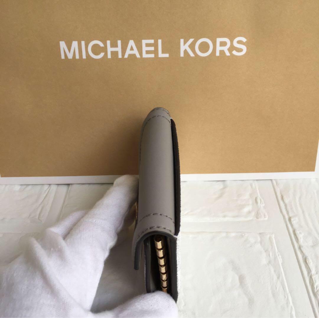 新品 マイケルコース MICHEAL KORS グレーホワイト キーケース