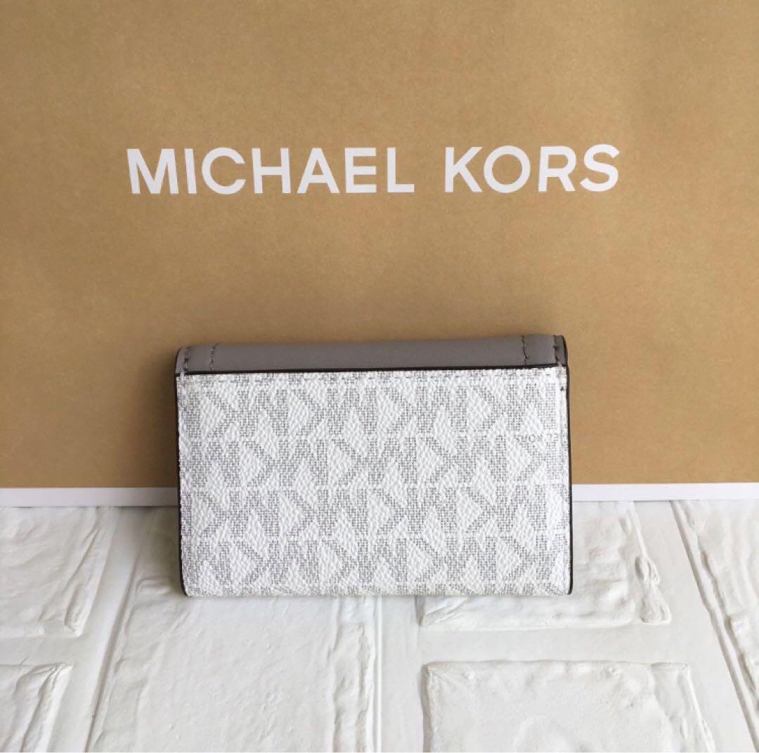 新品 マイケルコース MICHEAL KORS グレーホワイト キーケース