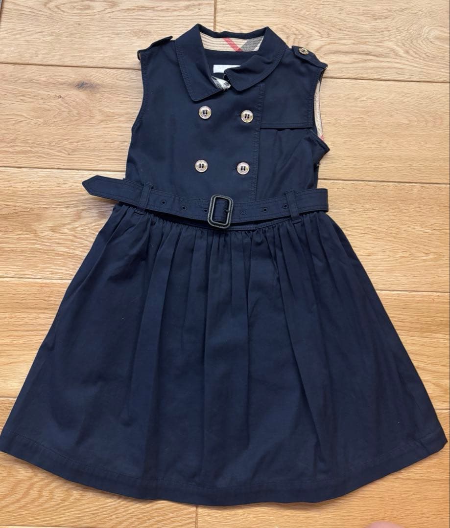バーバリーチルドレン　トレンチワンピース　6Y 116cm