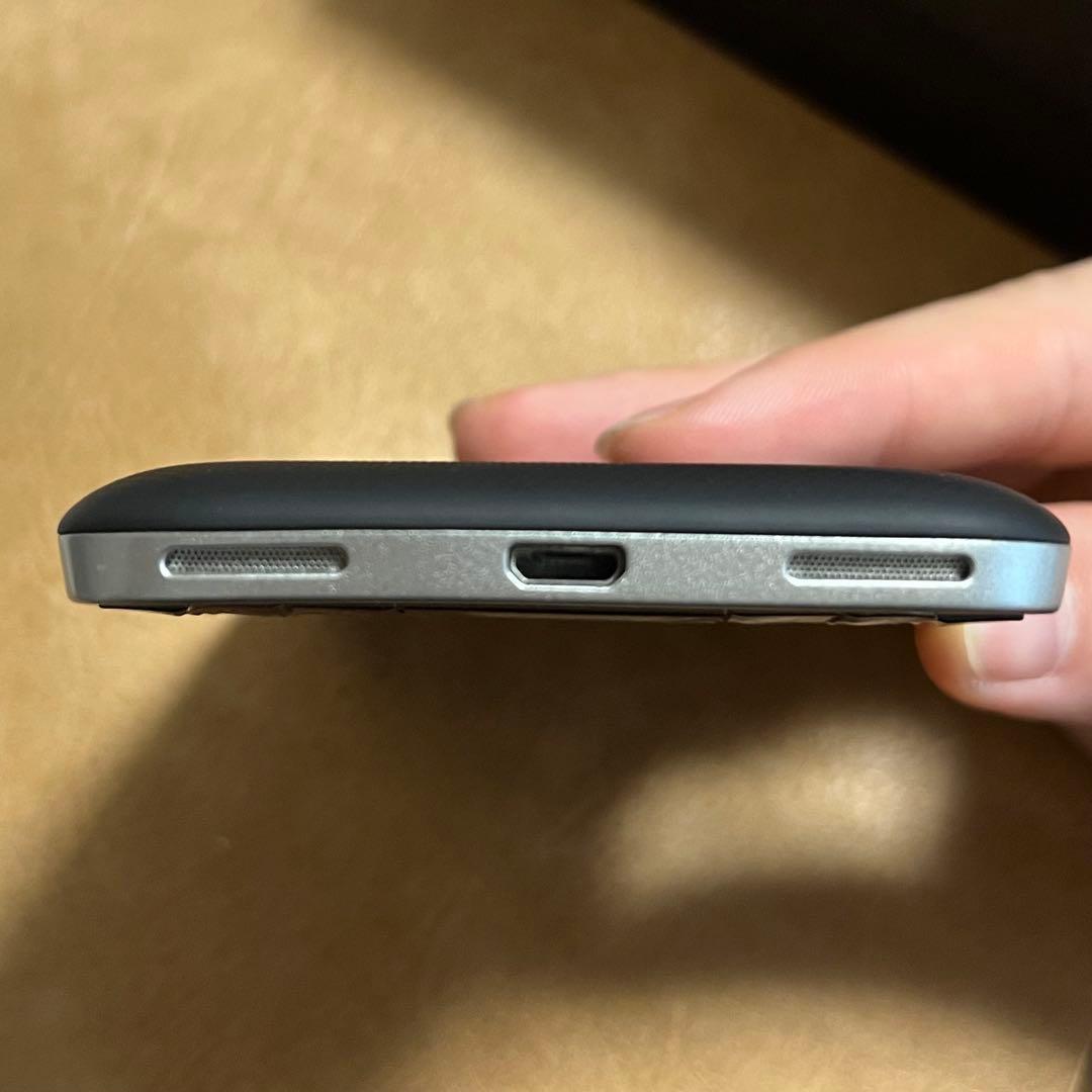 BlackBerry Classic SQC100-1 SIMフリー