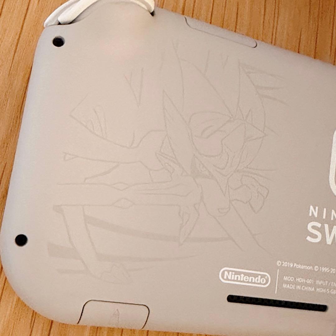 【美品】Nintendo Switch Lite ザシアン・ザマゼンタ