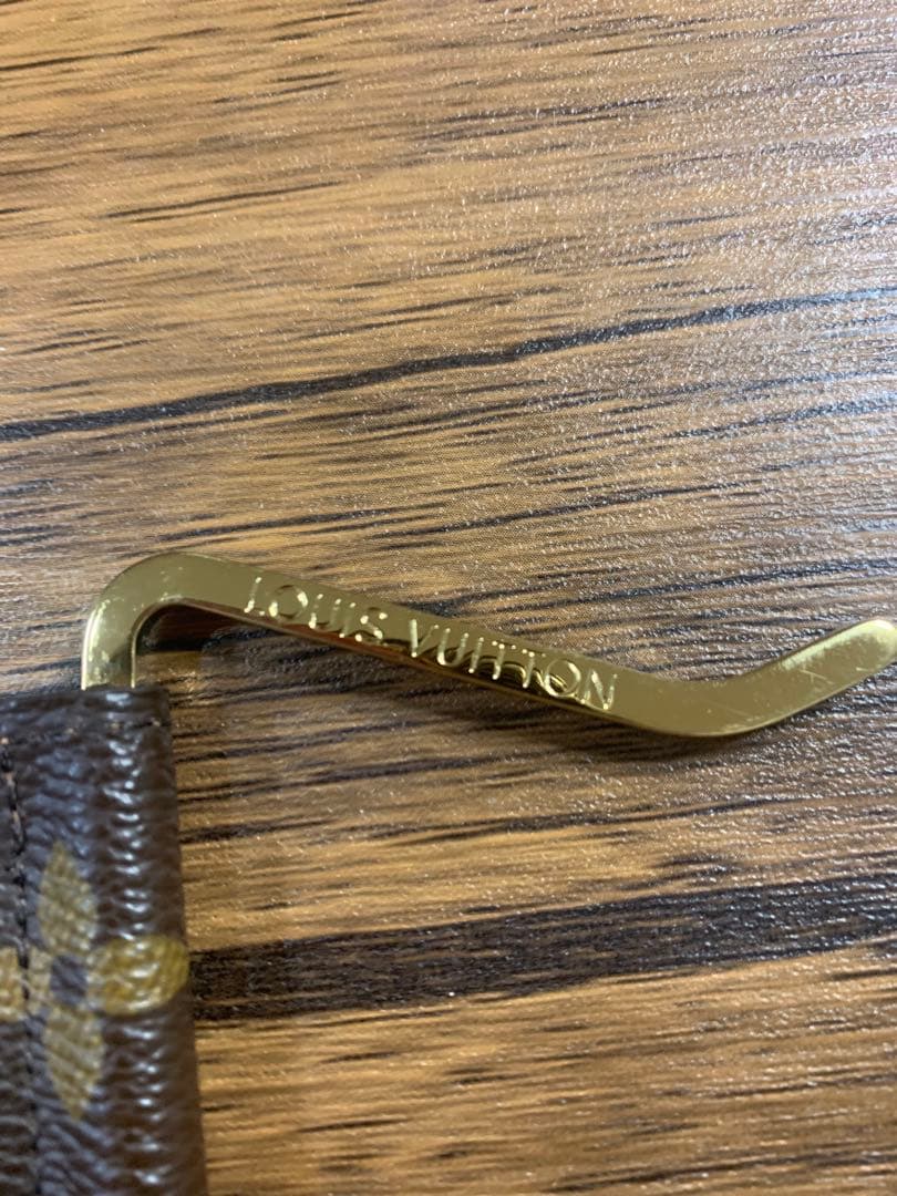 ほぼ新品、未使用　Louis Vuitton モノグラム マネークリップ