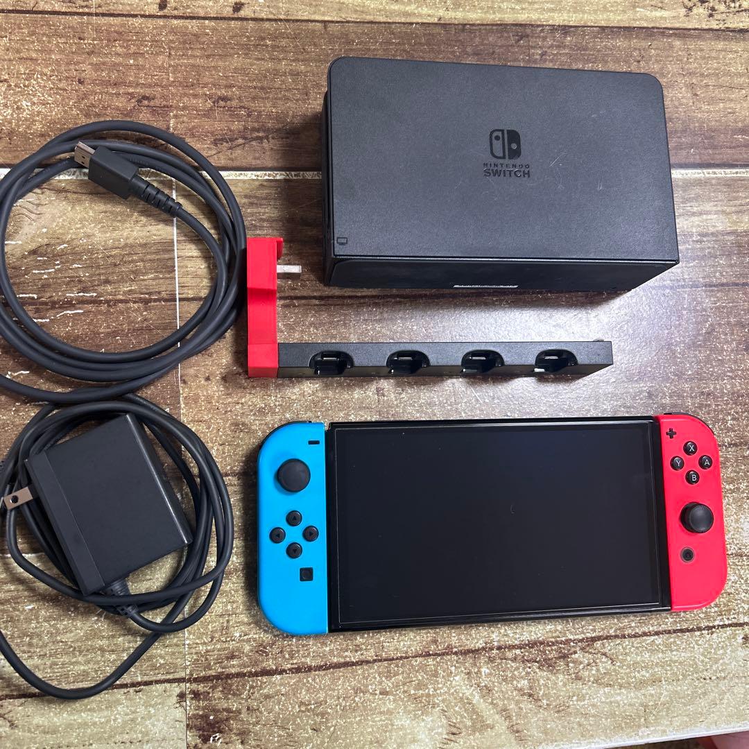 Nintendo Switch 本体　有機EL 23年8月購入